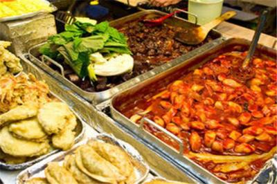 久居香小吃车 城市街头的美食新体验